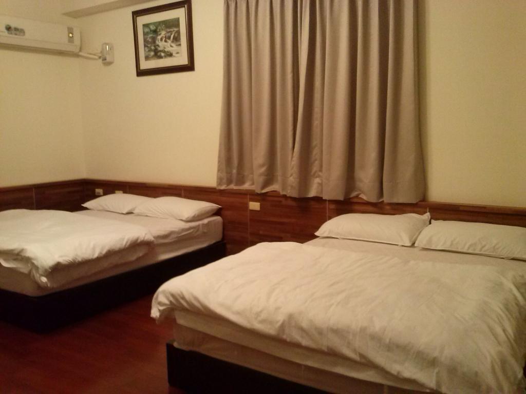 Lu He Feng Homestay Wujie Bagian luar foto