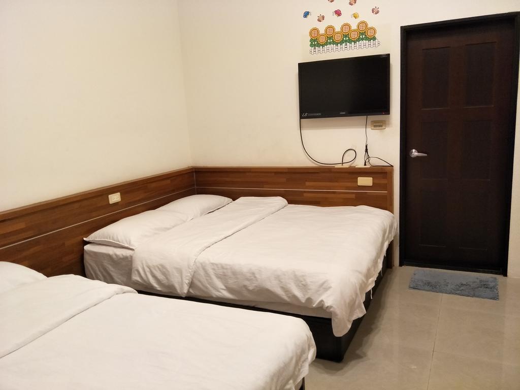 Lu He Feng Homestay Wujie Bagian luar foto
